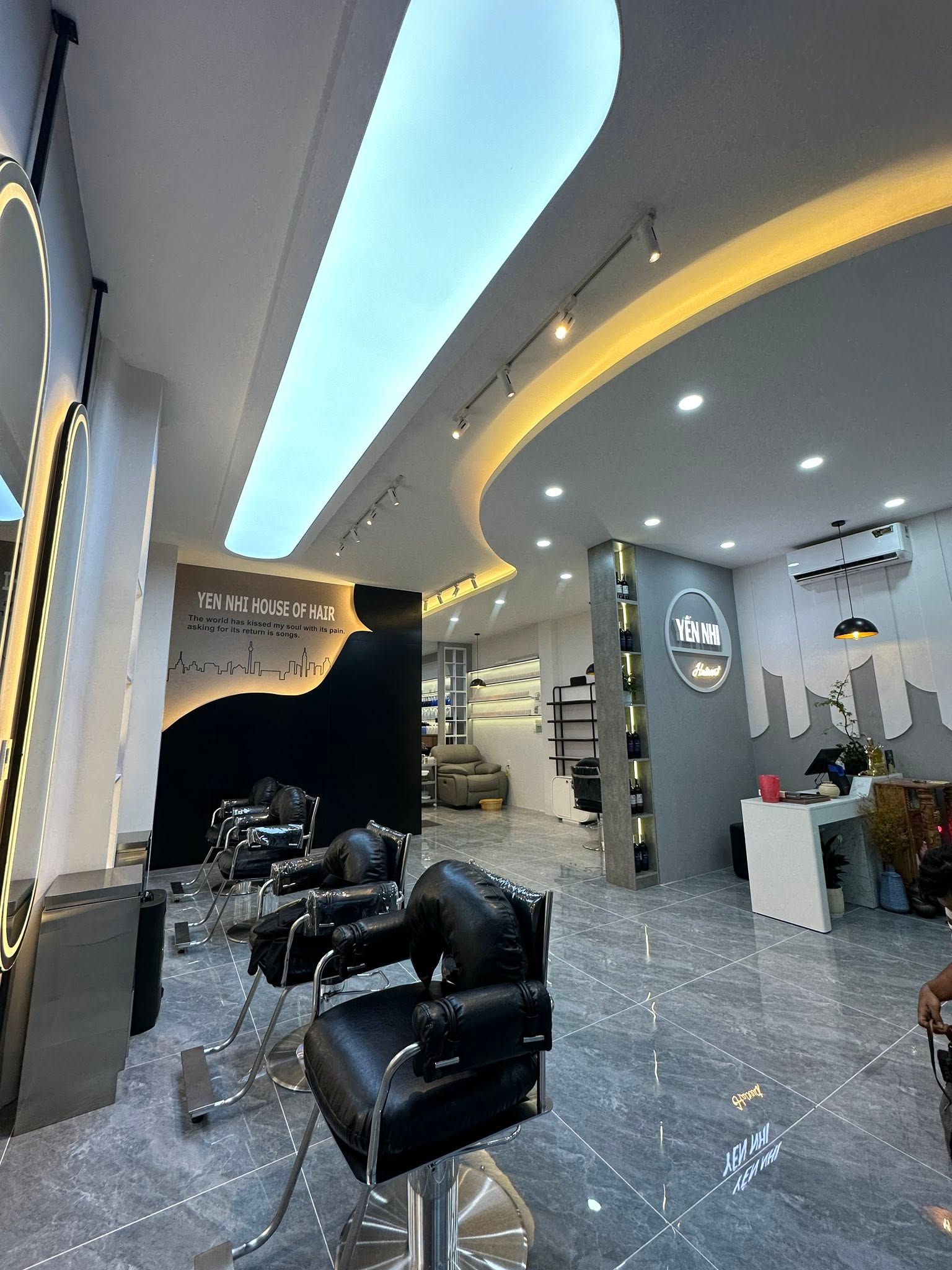 TK VÀ THI CÔNG SALON TOC BÌNH DƯƠNG